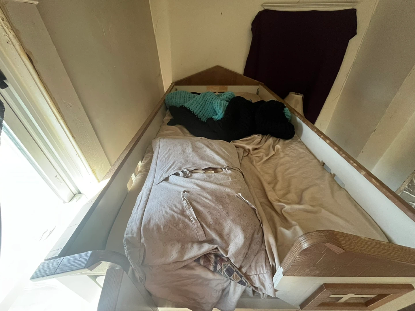 White and Wood Bunk Bed with Drawers - photo 4