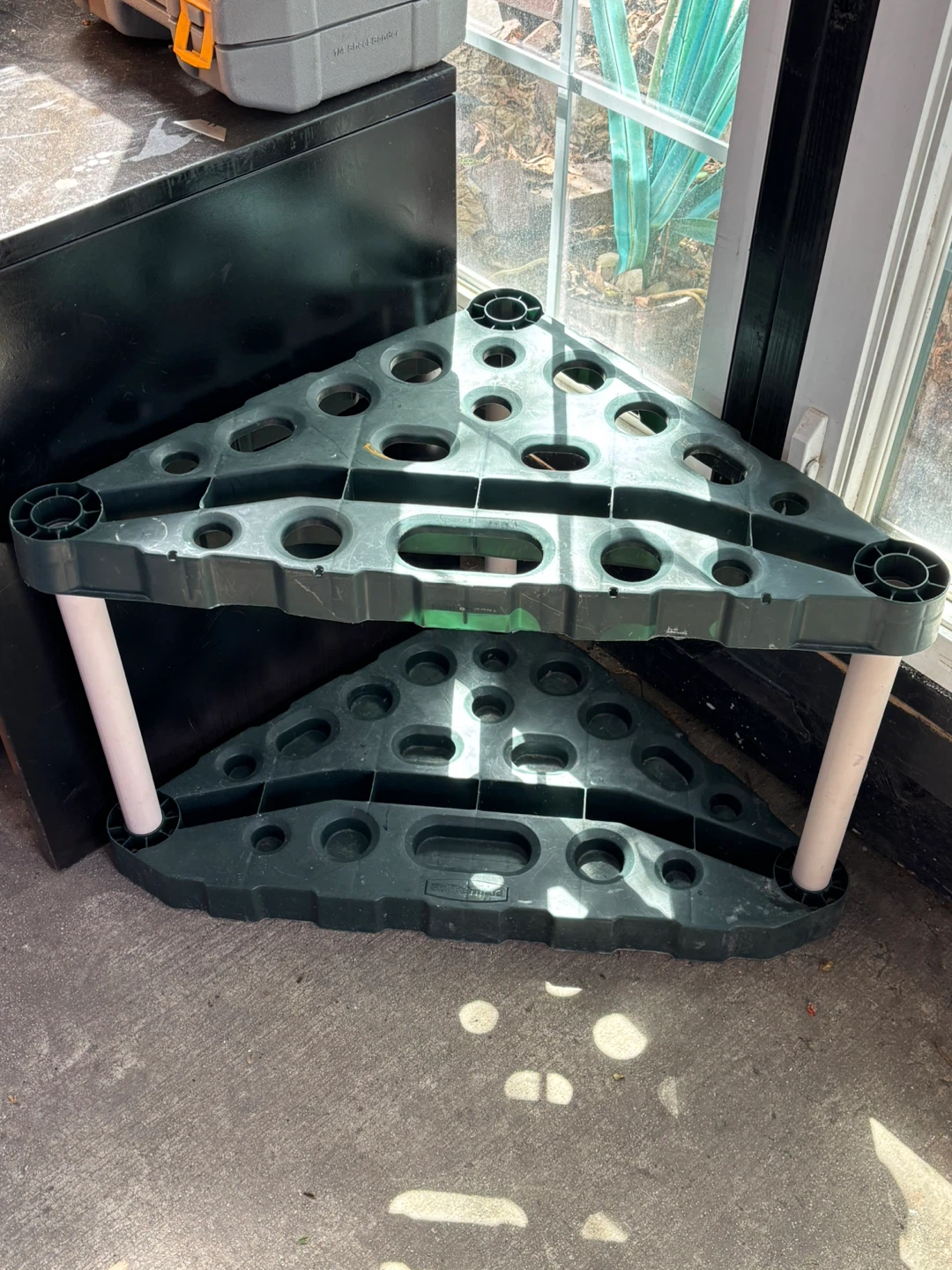Green Corner Shelf Unit - photo 3