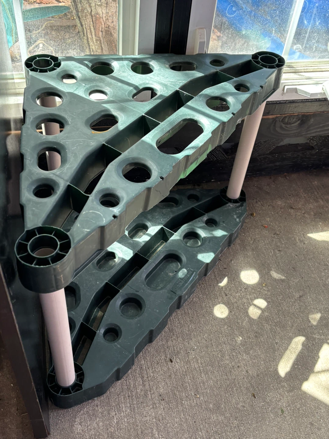 Green Corner Shelf Unit