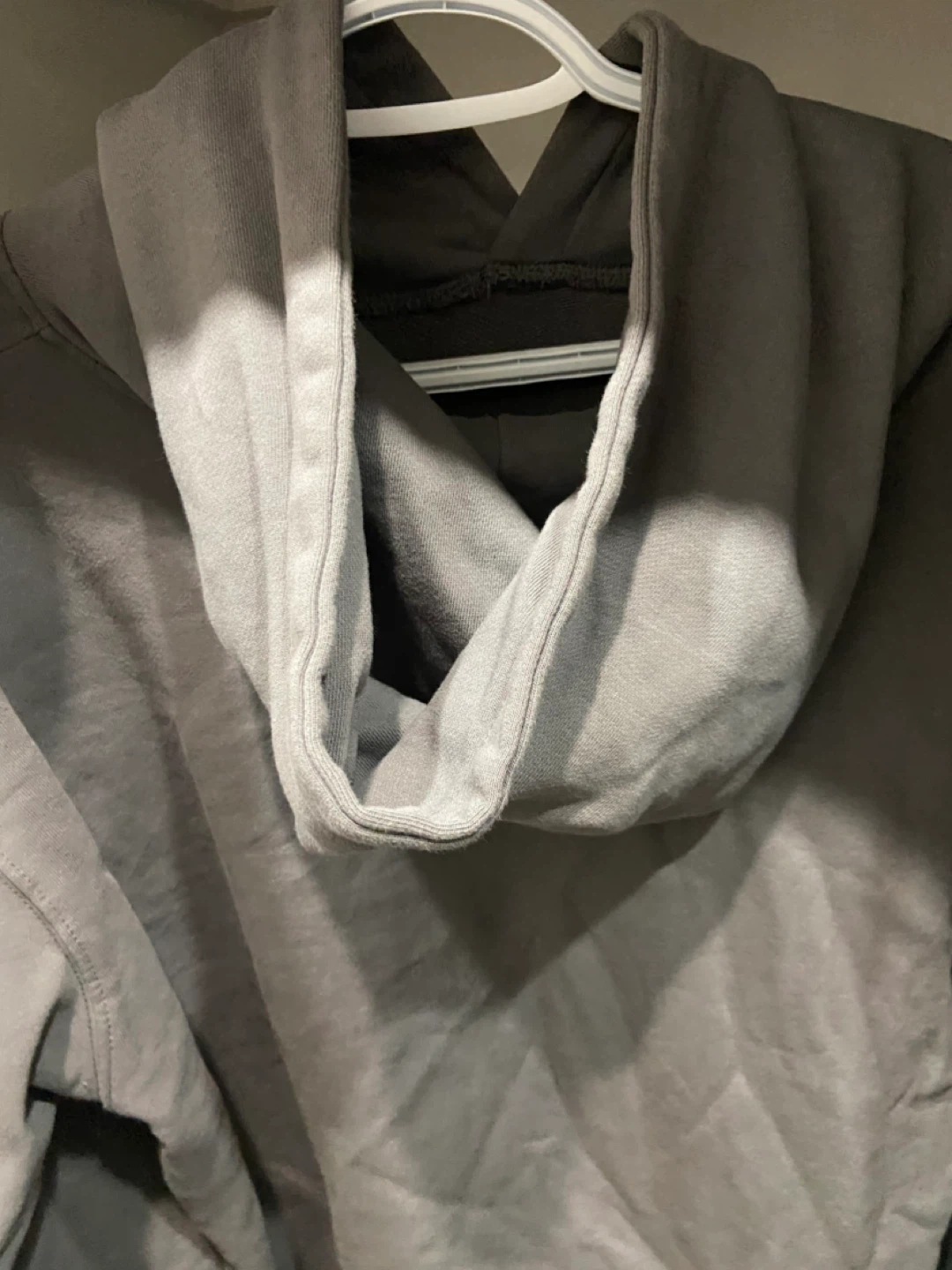 Grey Spiders Hoodie - Size L - photo 2