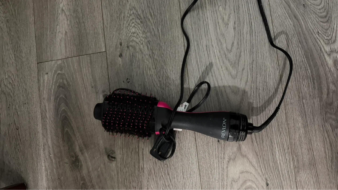 Revlon One-Step Hair Dryer and Volumizer