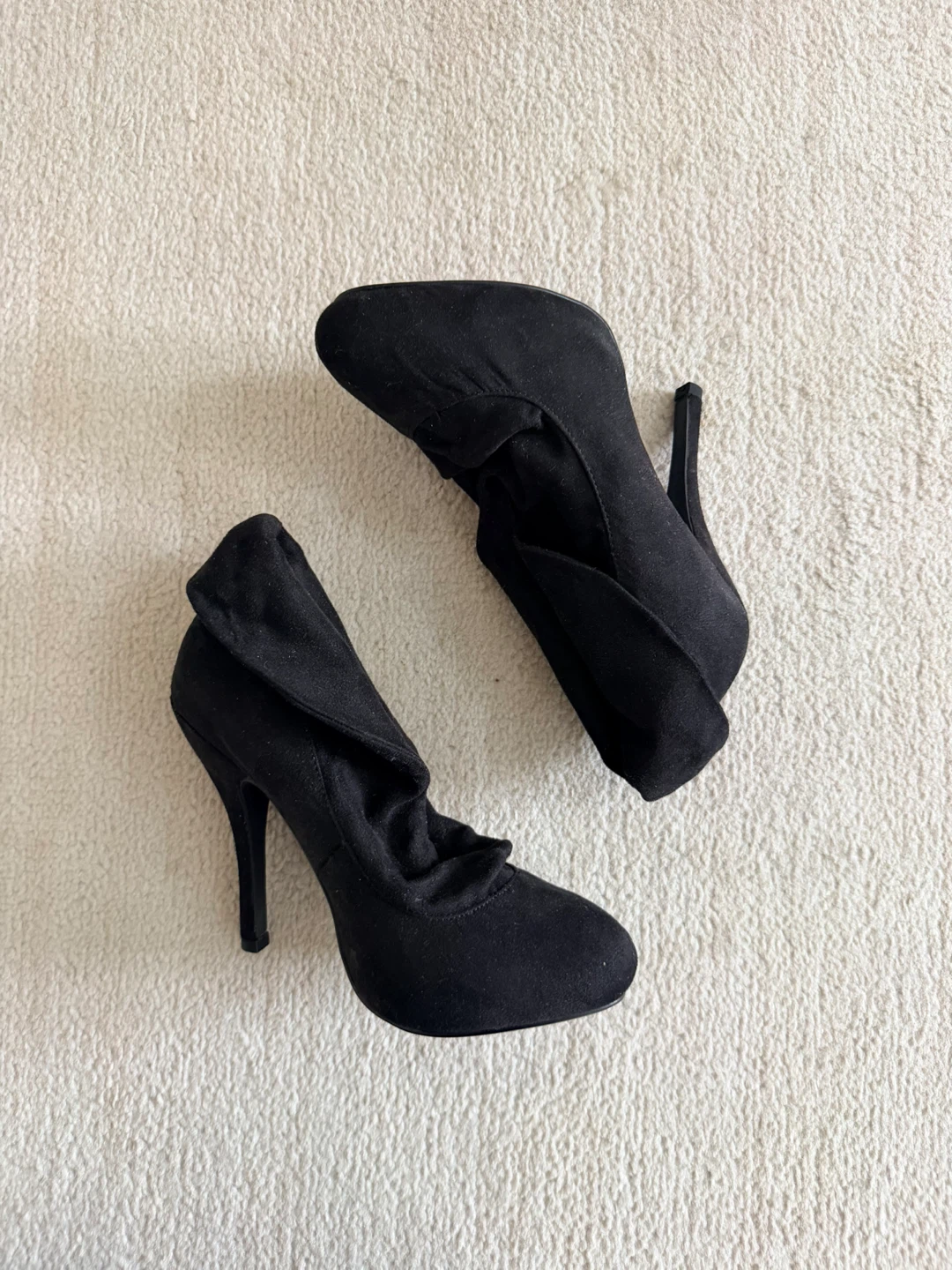 Black Ruched Ankle Boots - photo 4