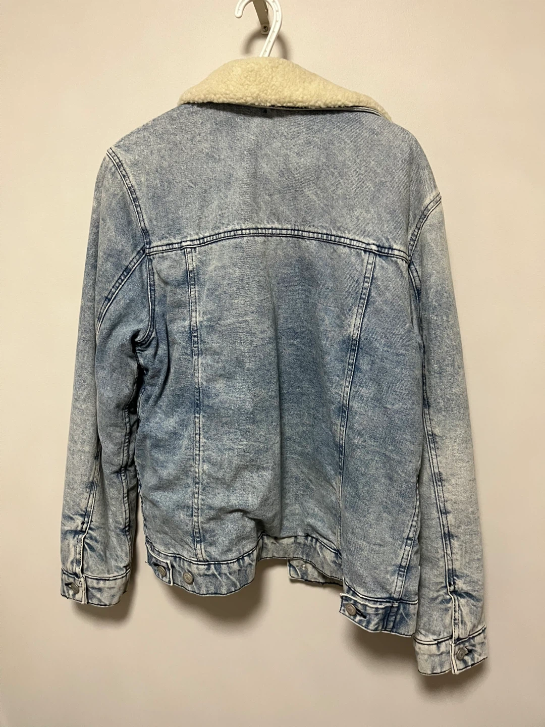 ASOS DESIGN Denim Sherpa Lined Denim Jacket - Medium - photo 3