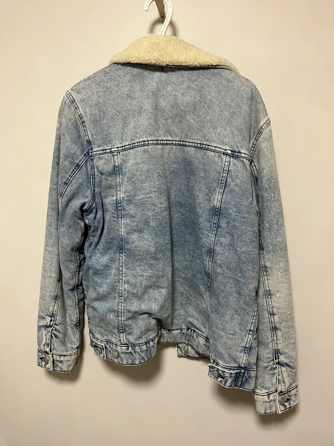 ASOS DESIGN Denim Sherpa Lined Denim Jacket - Medium - photo 3