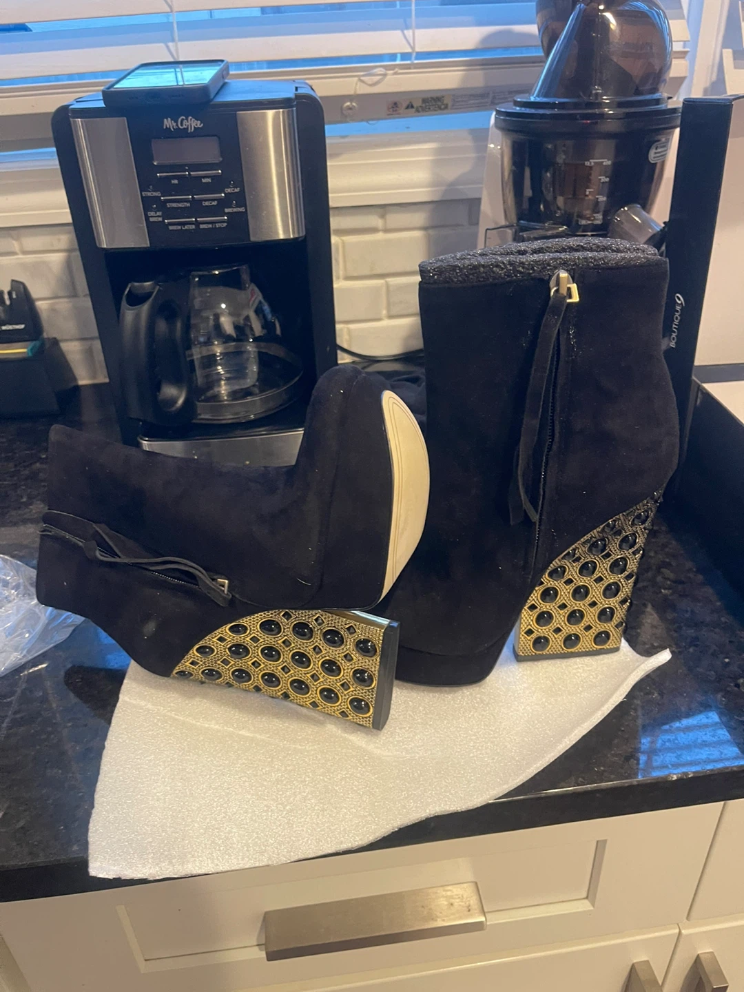 Michael Antonio Black Suede Ankle Boots - photo 3