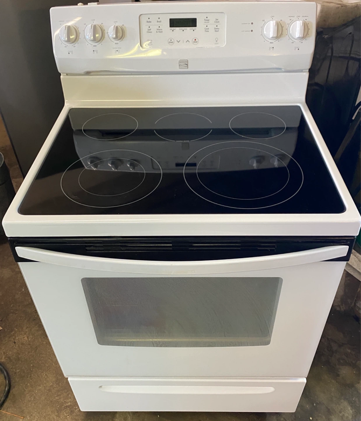 Kenmore Smooth-Top Range