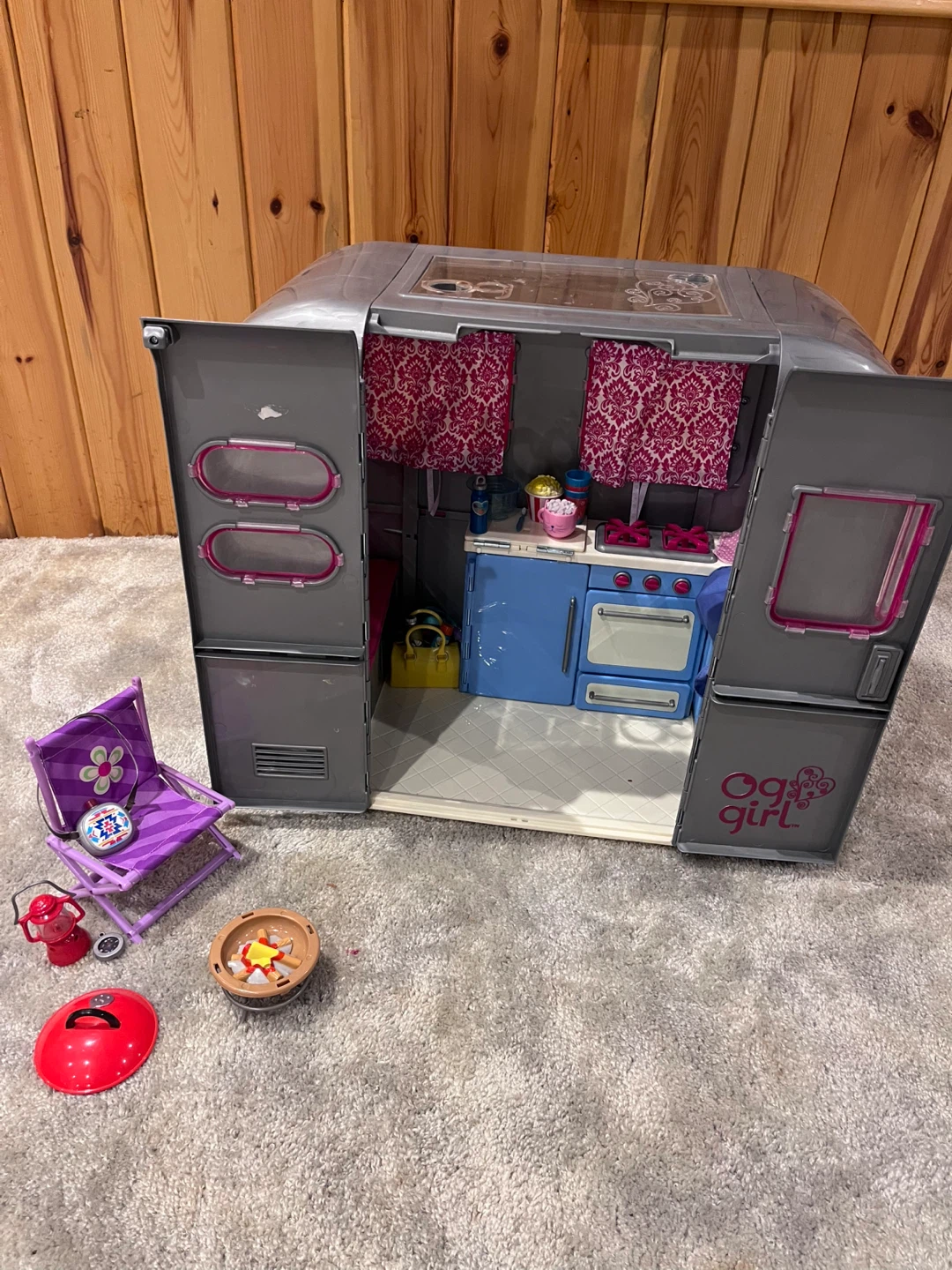 Our Generation Doll RV Camper Playset with Accessories - photo 3