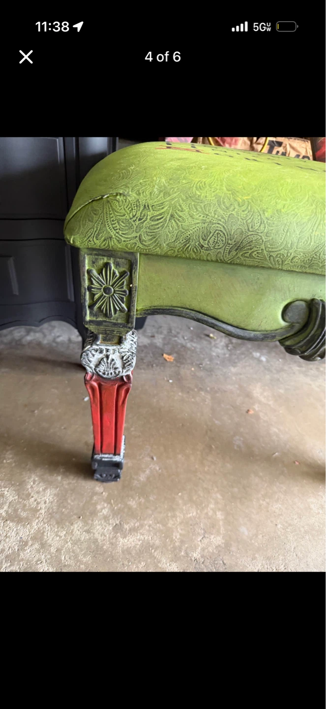 Custom Grinch Themed Accent Chair handmade - photo 4