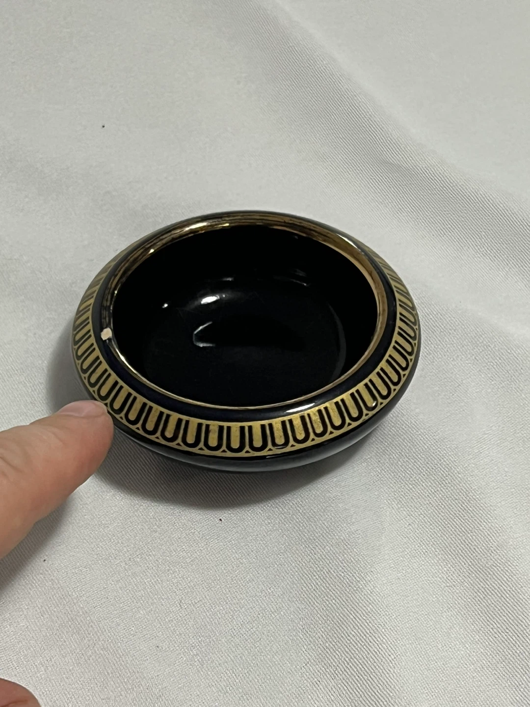 Vintage Black Ceramic Ashtray - photo 3