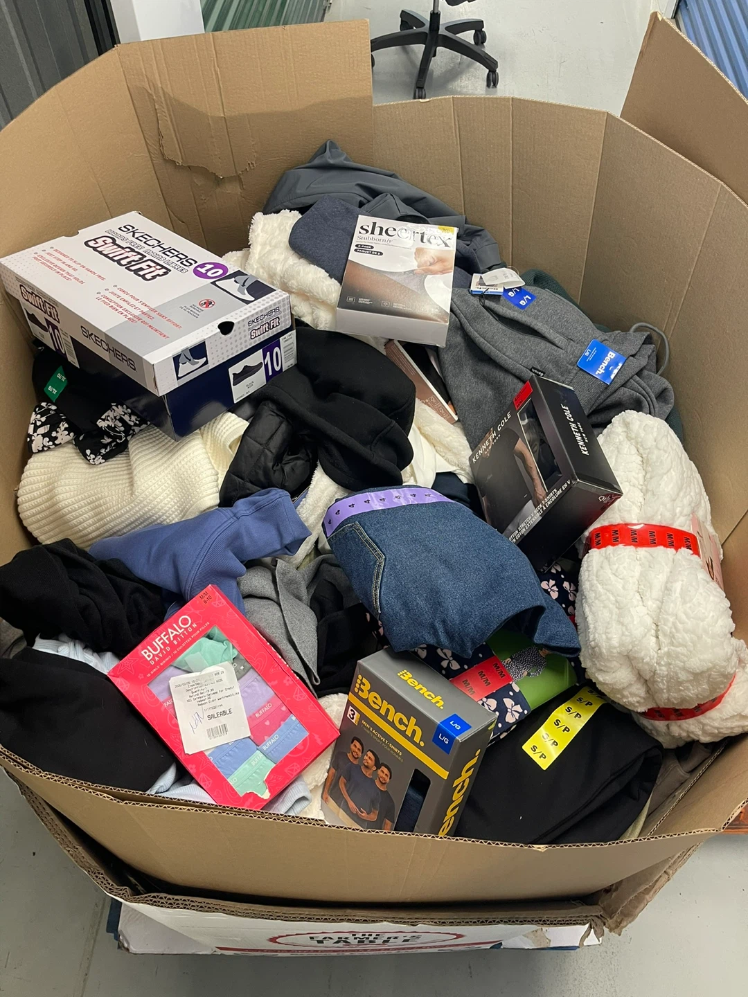 Large Pallet of Assorted Clothing and Shoes