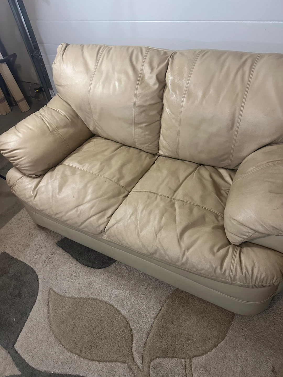 Cream Leather Loveseat - photo 2