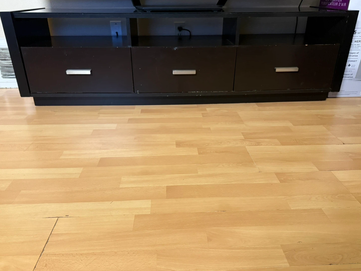 Dark brown TV Stand with 3 Drawers - free until 30th April - photo 4
