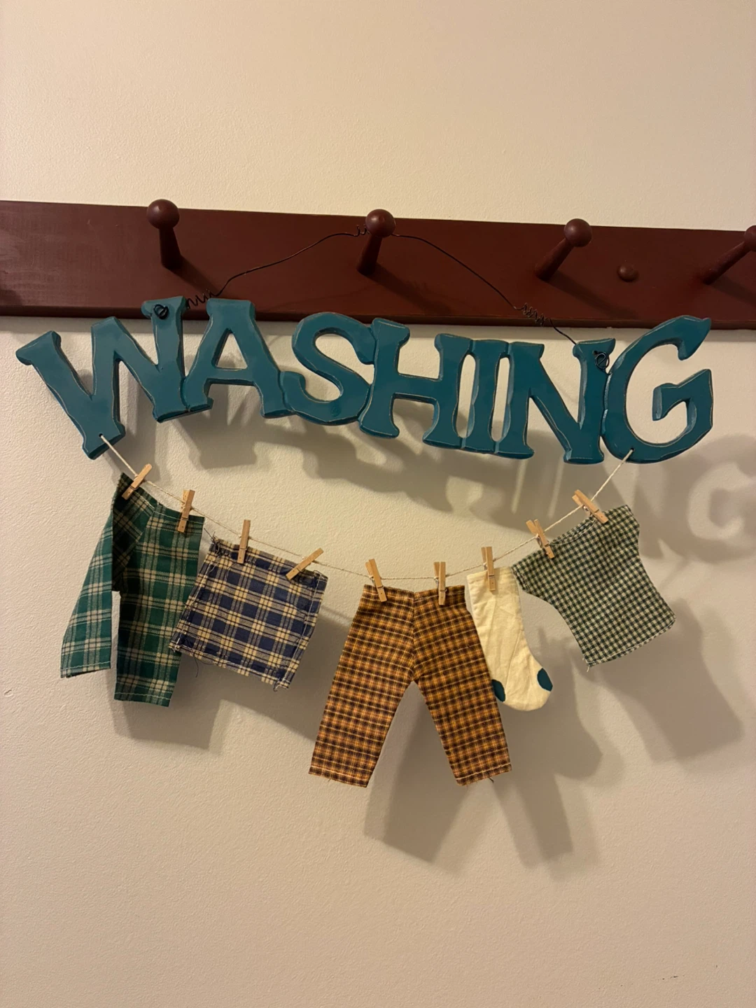 Washing Clothesline Decorative Sign