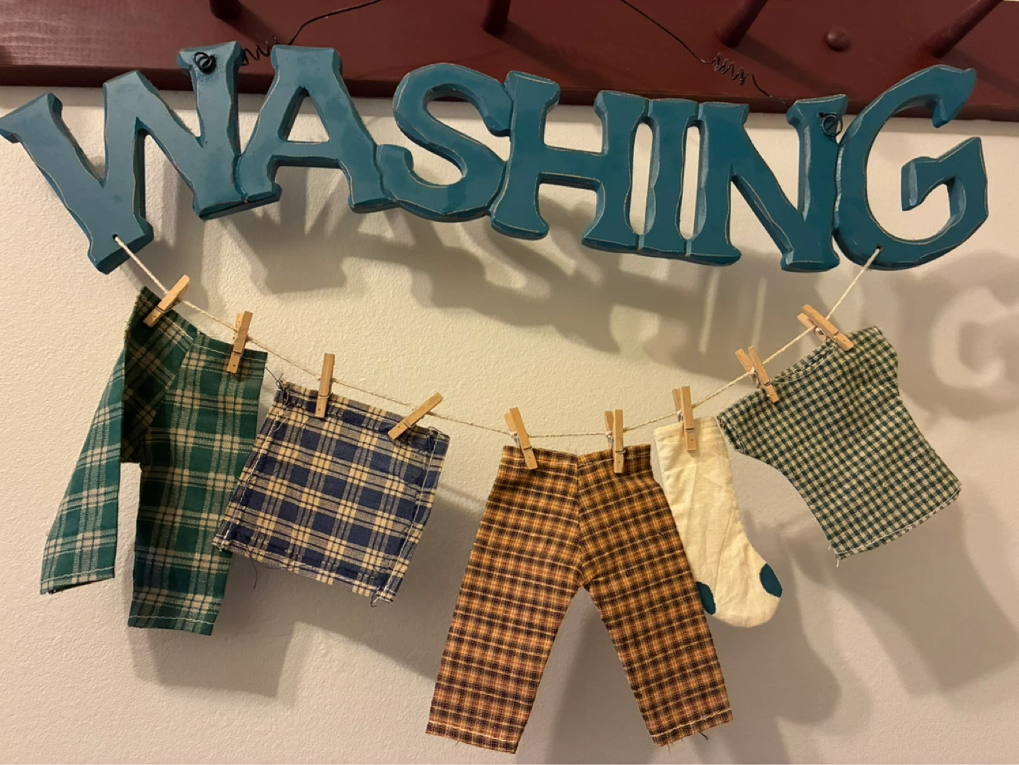Washing Clothesline Decorative Sign - photo 2