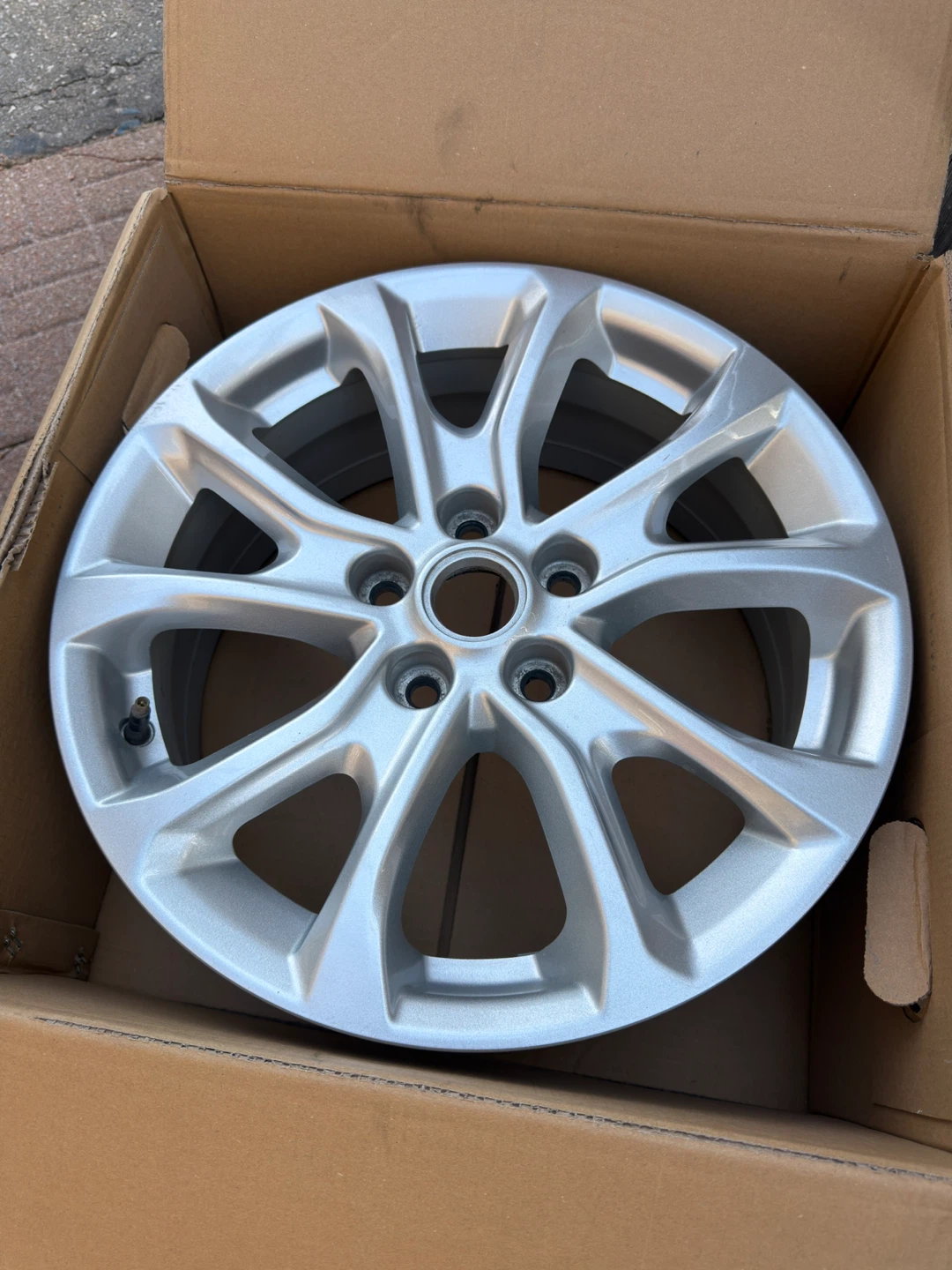 17” Chevy Equinox OEM Rims with TPMS Sensors