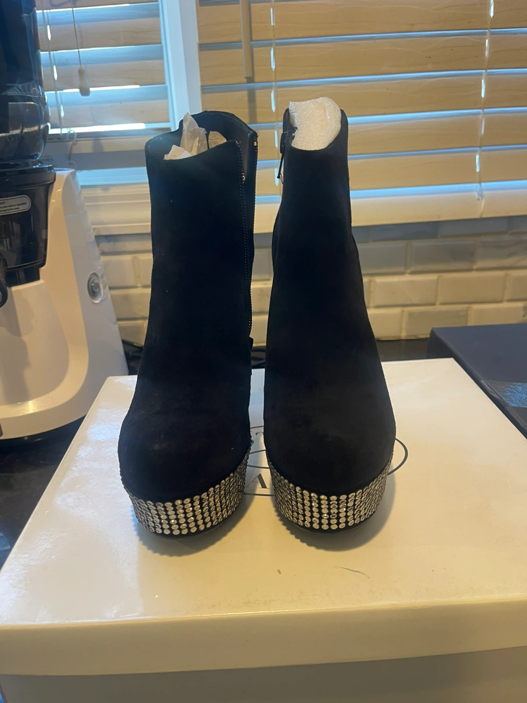 Steve Madden "Banngco" Black Suede Platform Ankle Boots - photo 4