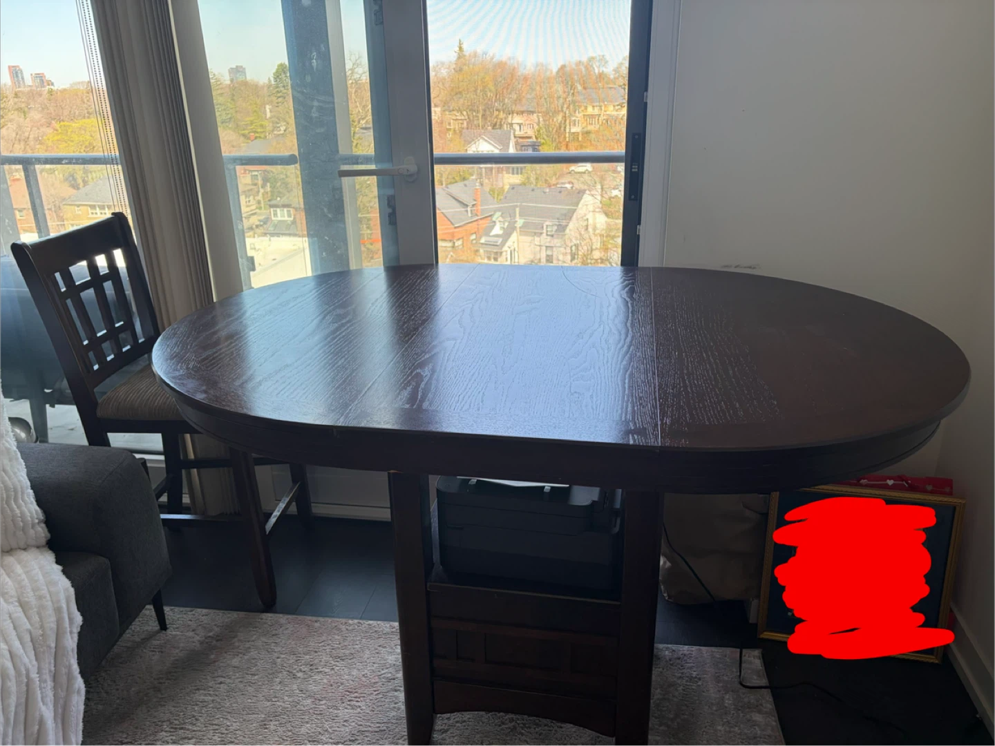 (PRICE NEGOTIABLE) Big extendable table + 4 chairs - photo 2