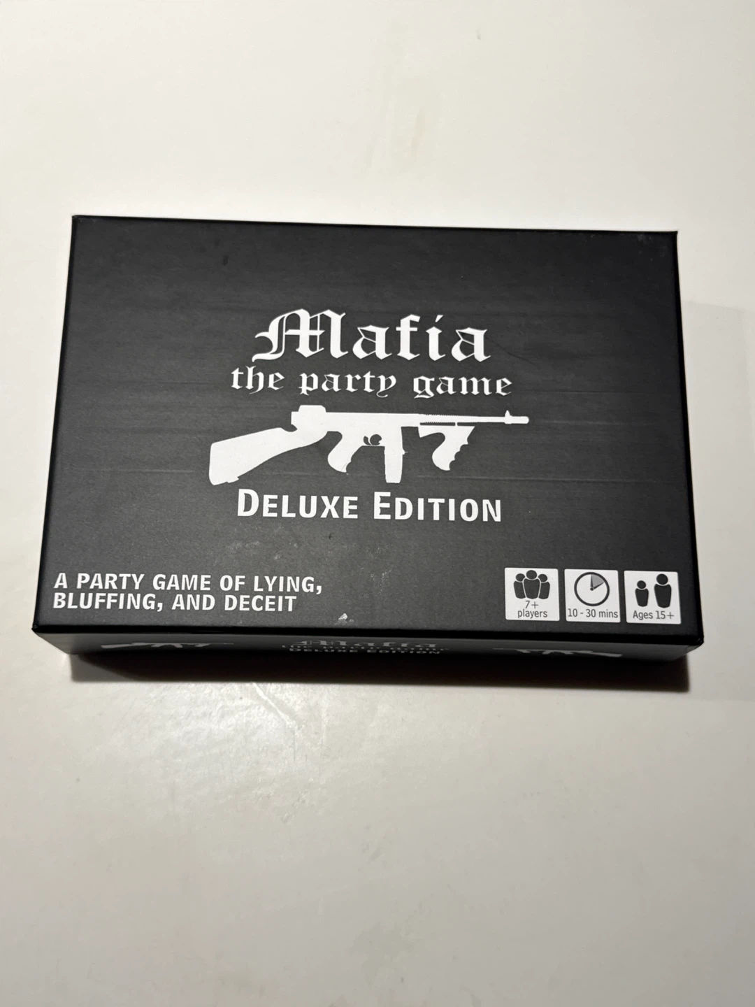 New Sealed Mafia the Party Game Deluxe Edition Board Game