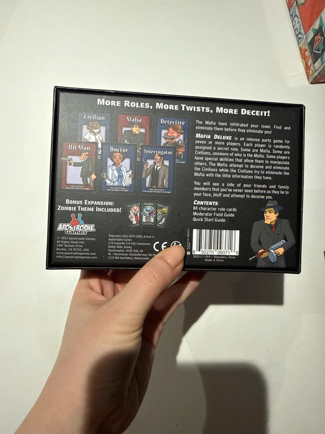 New Sealed Mafia the Party Game Deluxe Edition Board Game - photo 3