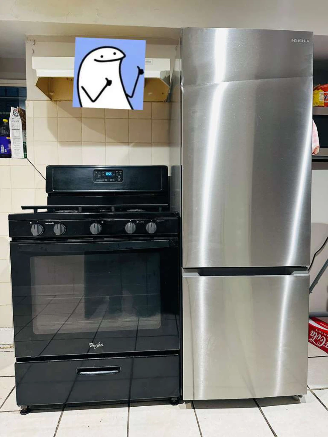 Estufa Whirlpool, Refri Insignia y Micro LG