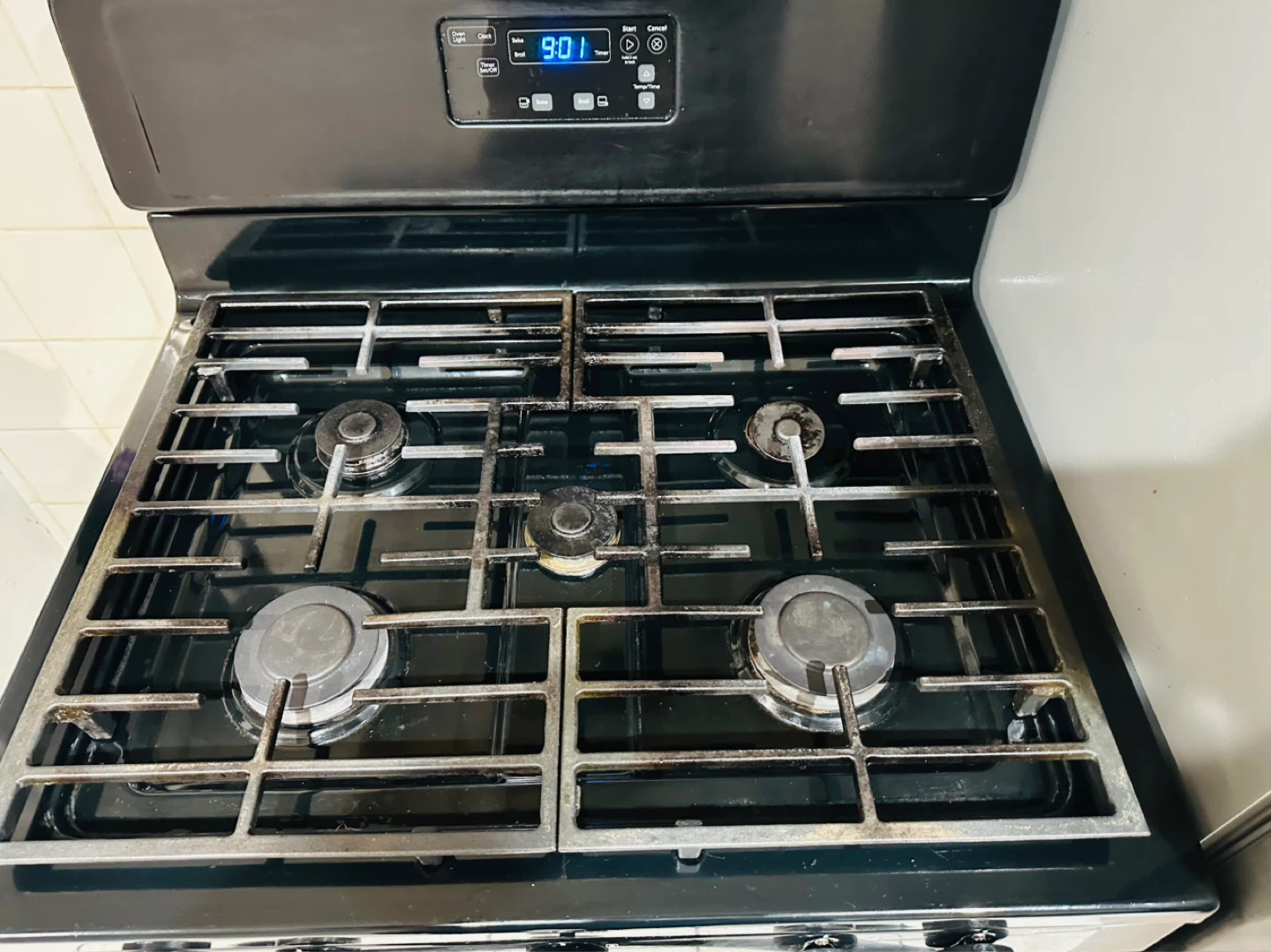 Estufa Whirlpool, Refri Insignia y Micro LG - photo 4