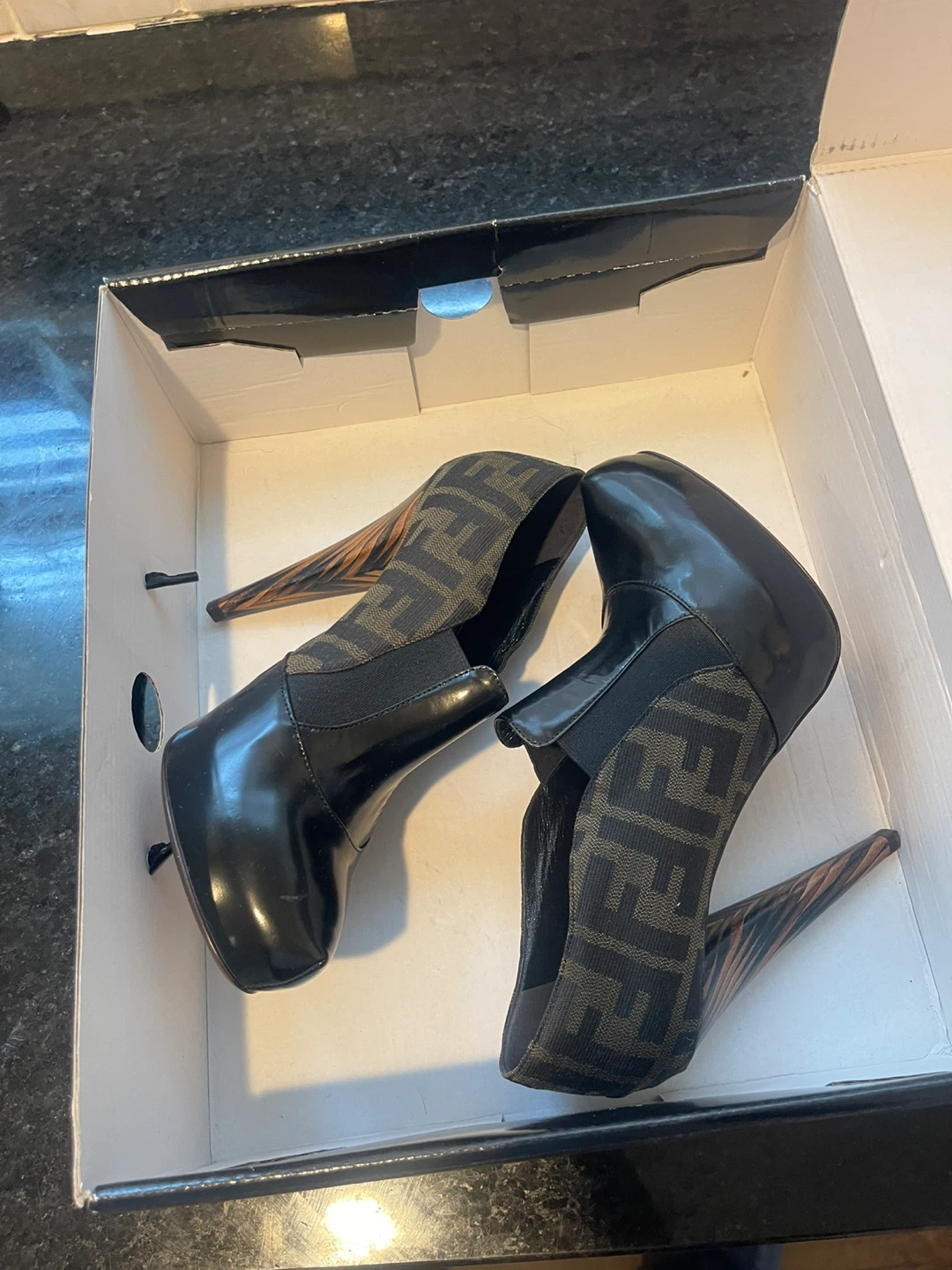 Fendi Zucca Pattern Heels - photo 5