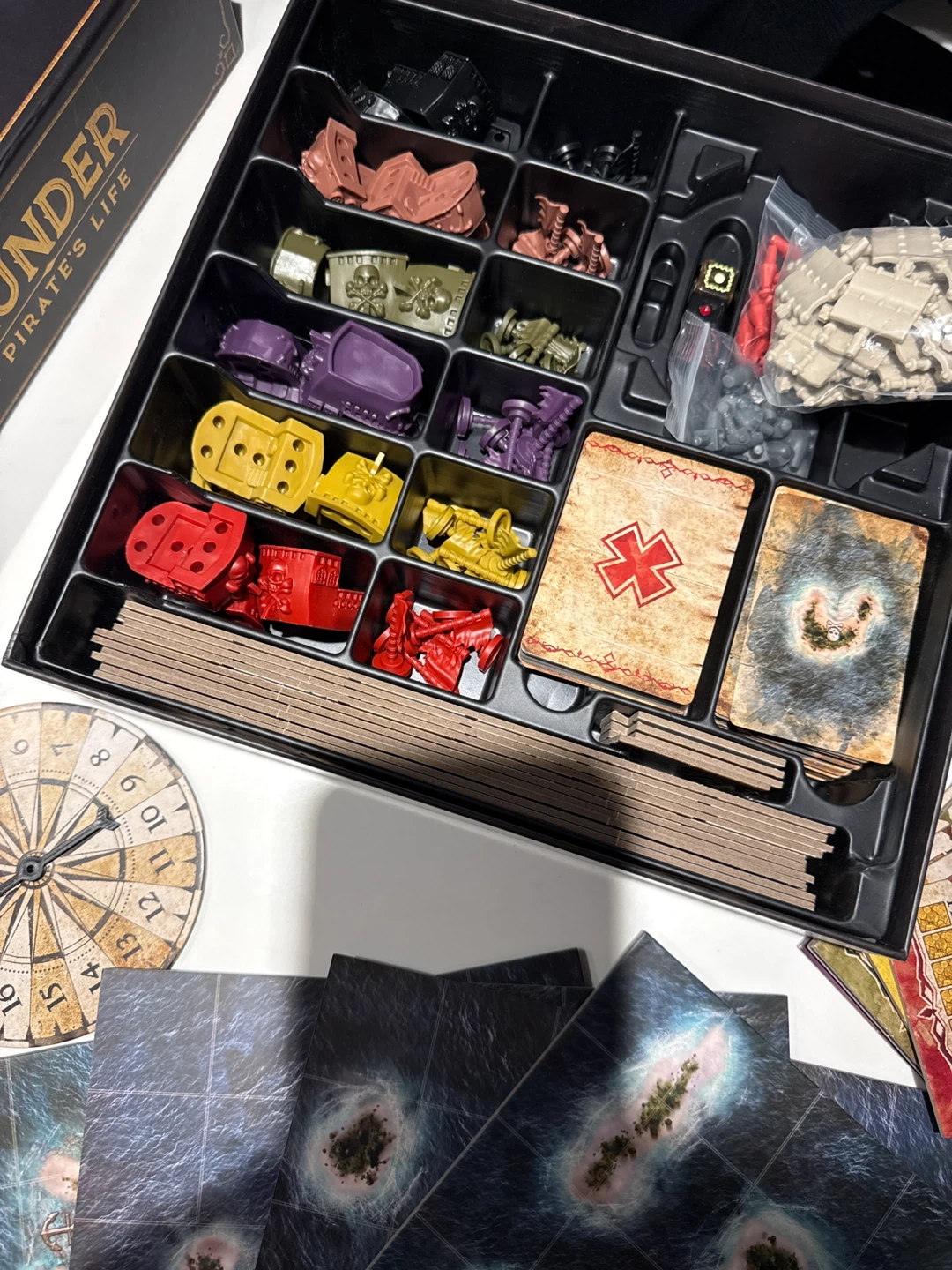 Plunder: A Pirate's Life Board Game - photo 2