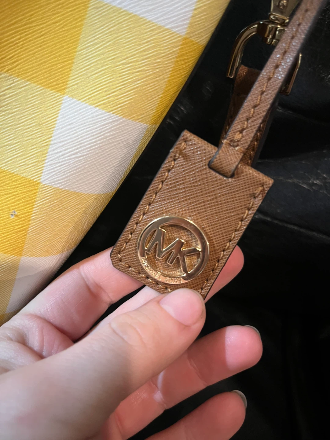 🌱 Michael Kors Yellow Gingham Bucket Bag - photo 2