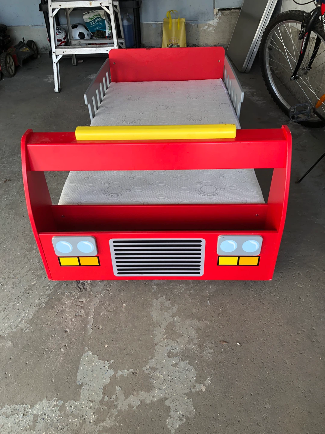 Kids Fire Truck Bed with bamboo Mattress - photo 2