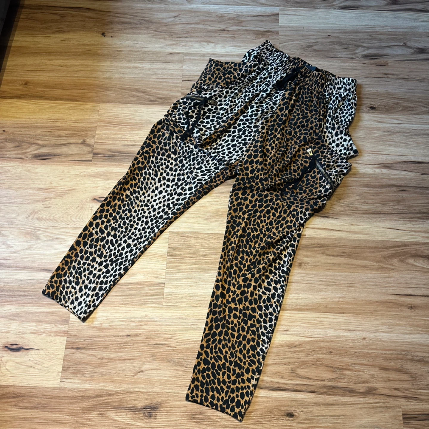 Tina Vivarra Leopard Print Zipper Pants - Size M