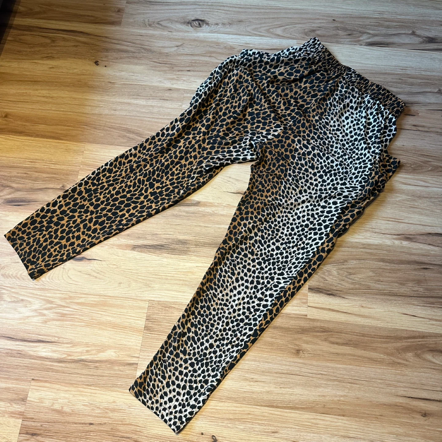 Tina Vivarra Leopard Print Zipper Pants - Size M - photo 4
