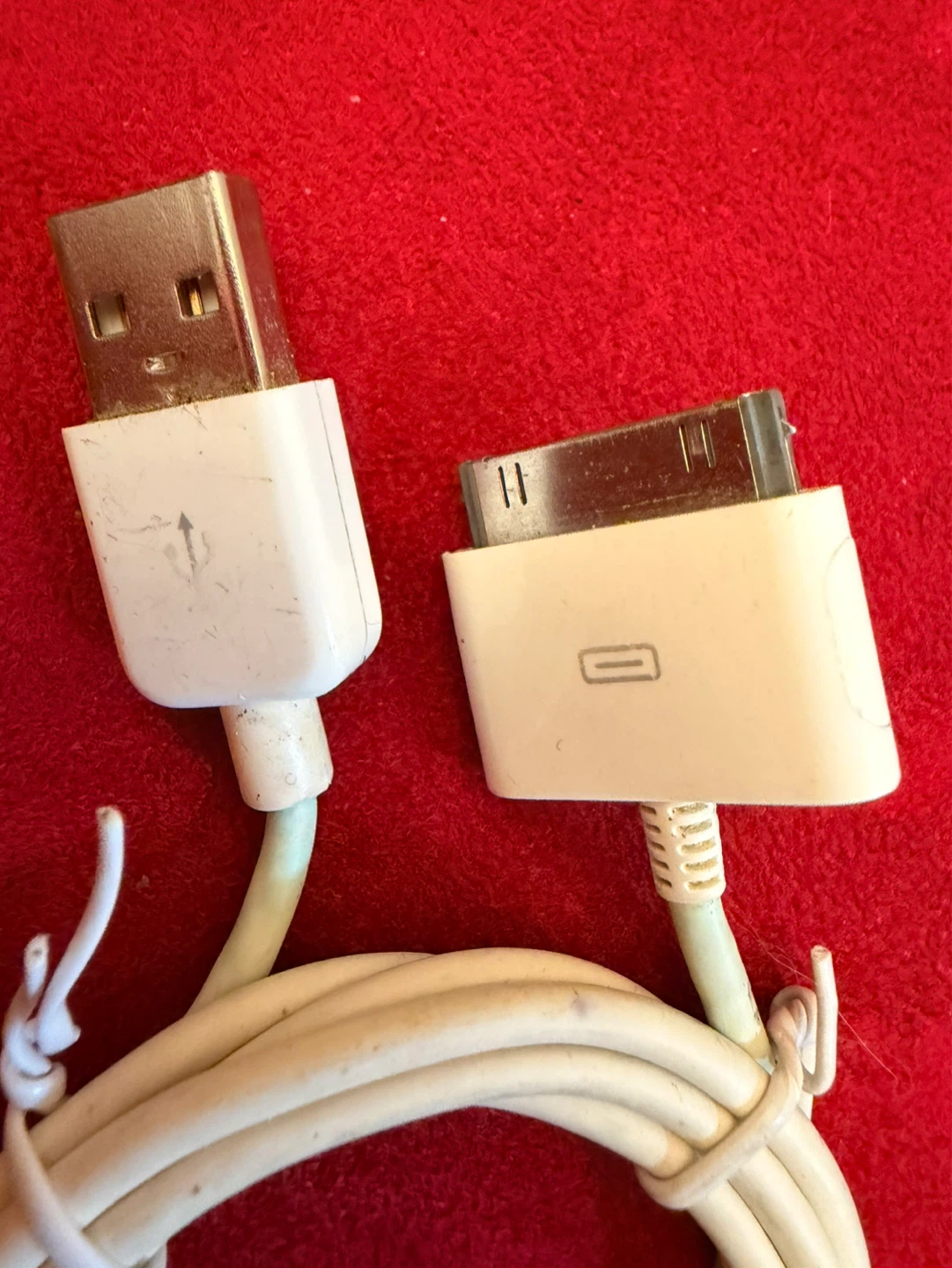 Apple 30-pin to USB Cable