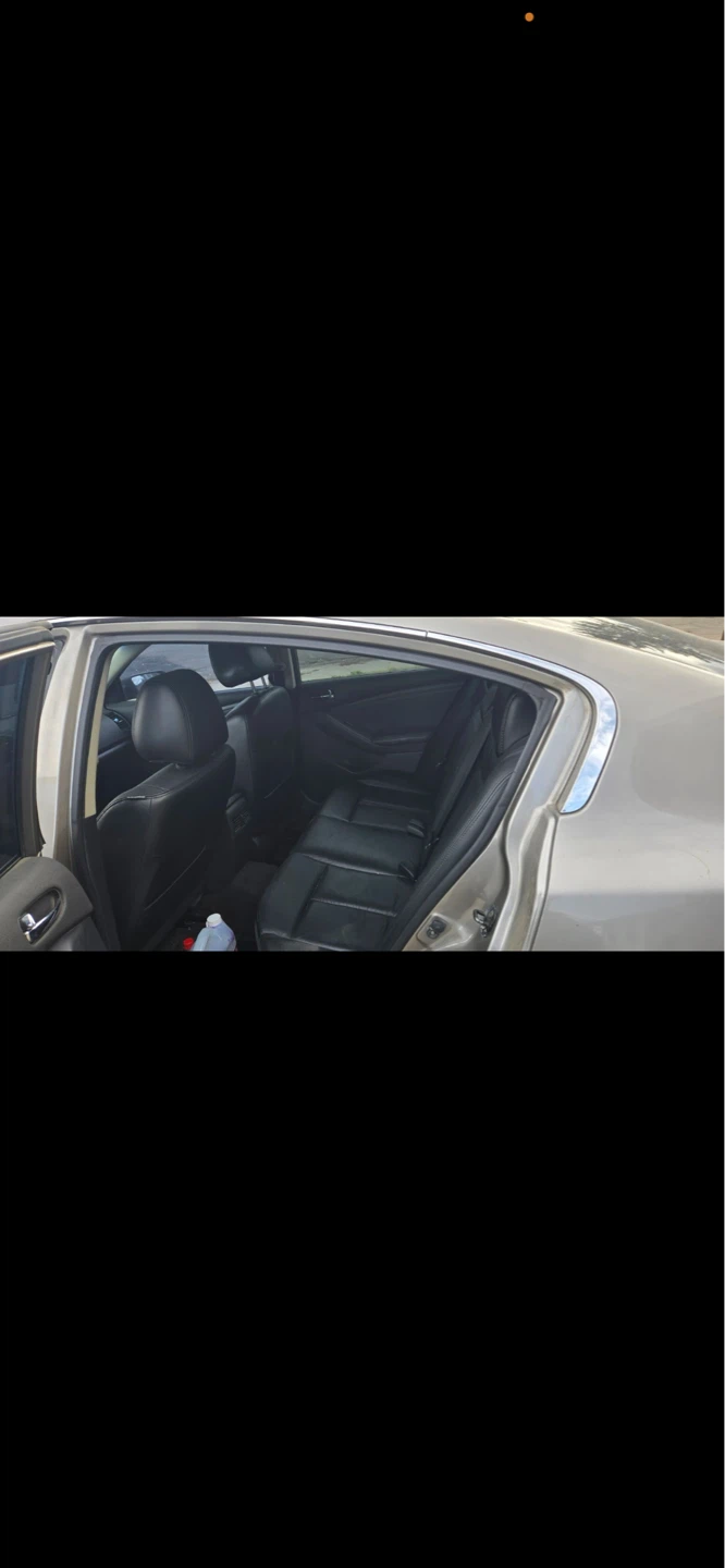 Nissan Altima Sedan - photo 3