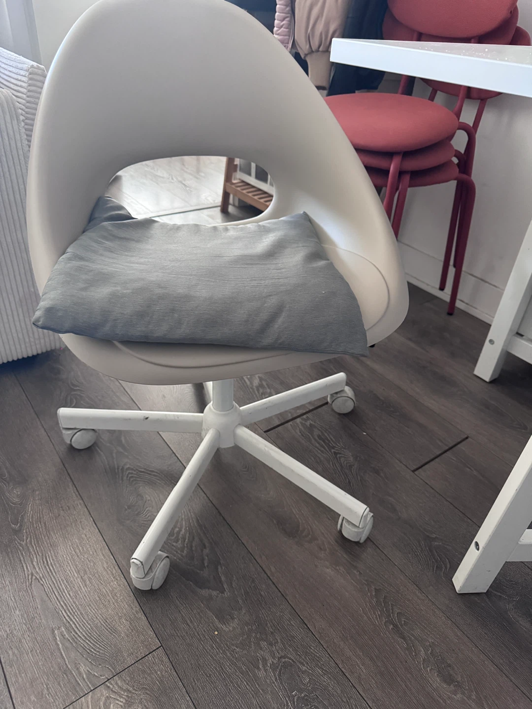 White Swivel Office Chair with Grey Cushion