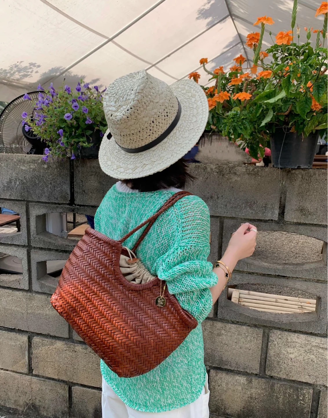 Woven Leather Tote Bag - photo 3