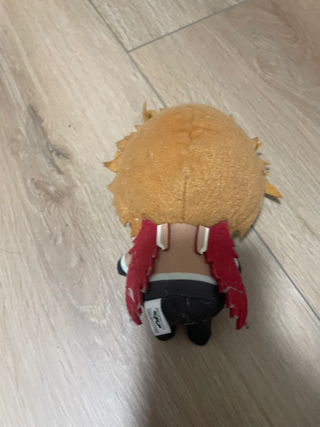 My hero academia pro hero hawks plushie - photo 2