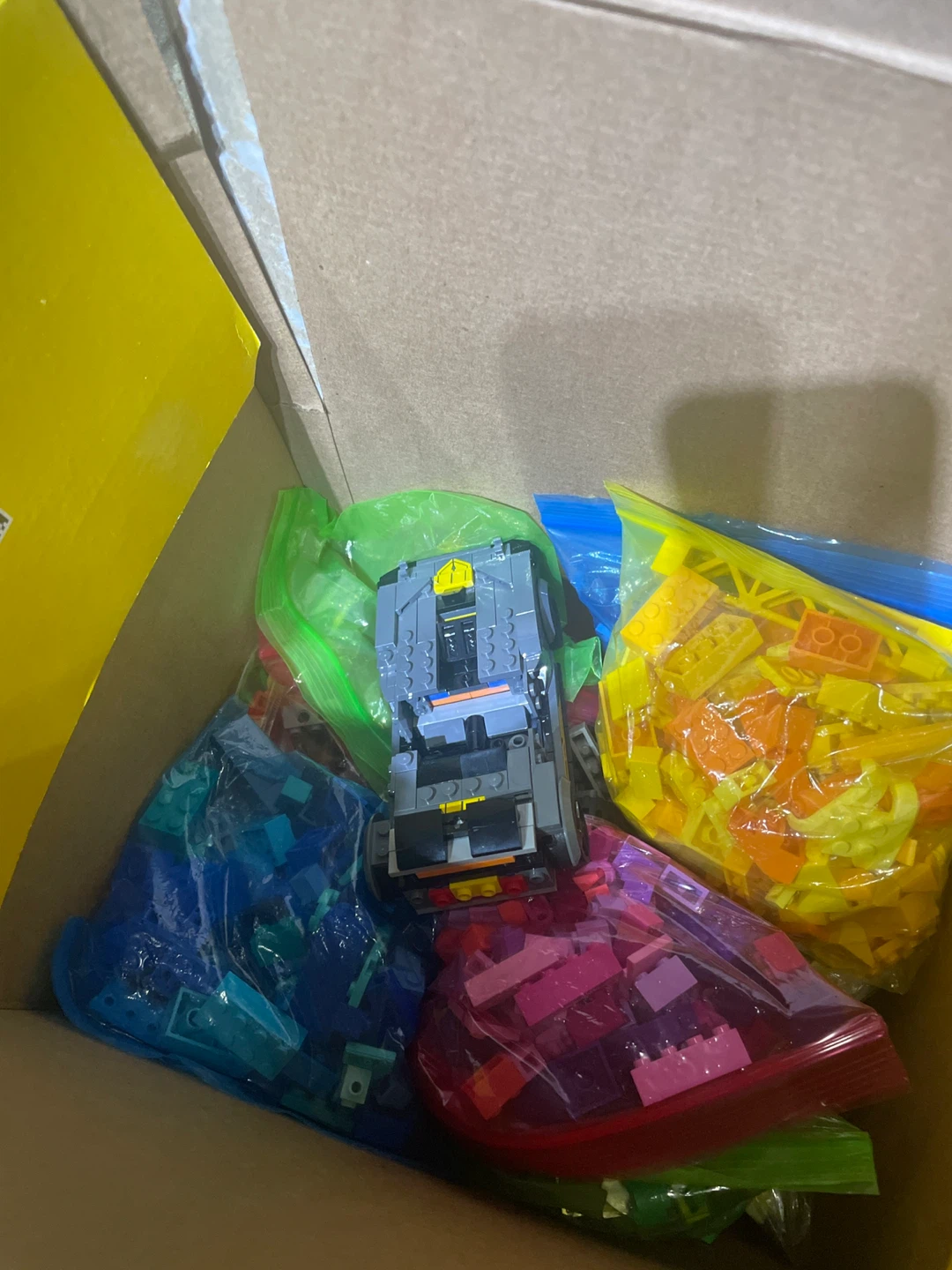 LEGO miscellaneous box - photo 2