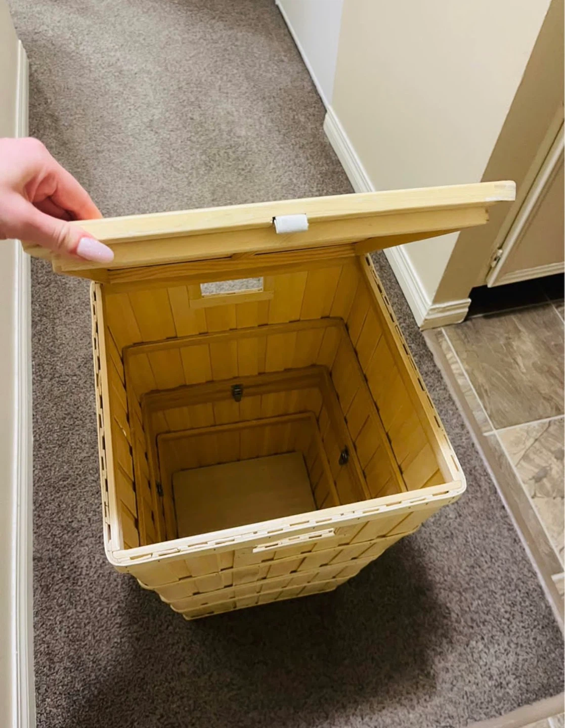 Woven Laundry Basket with Lid