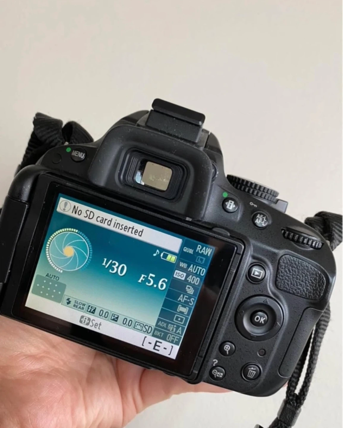 Nikon D5100 DSLR Camera with Accessories - photo 3
