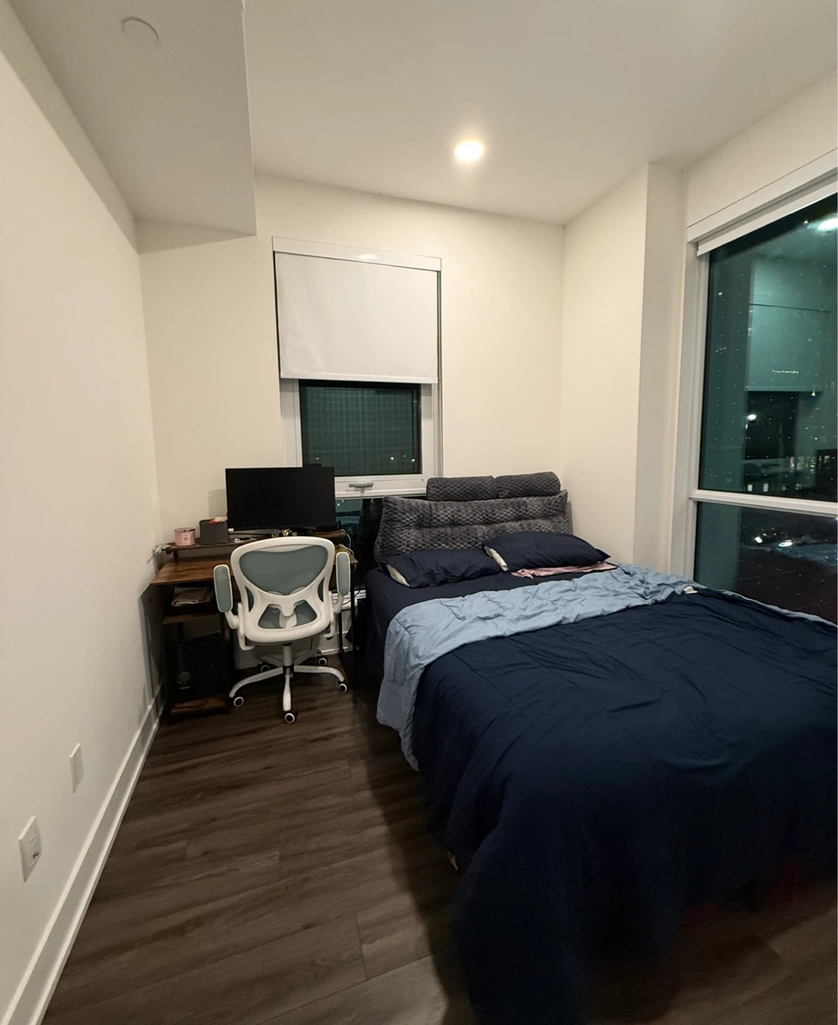 Queen Bed Setup for Sale – Mattress + Frame + Backrest - photo 3
