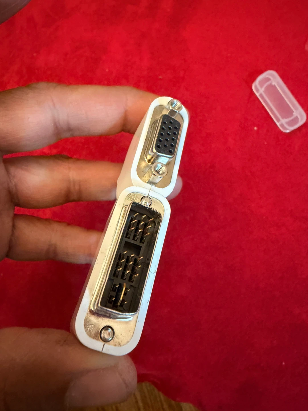 White DVI to VGA Adapter - photo 5