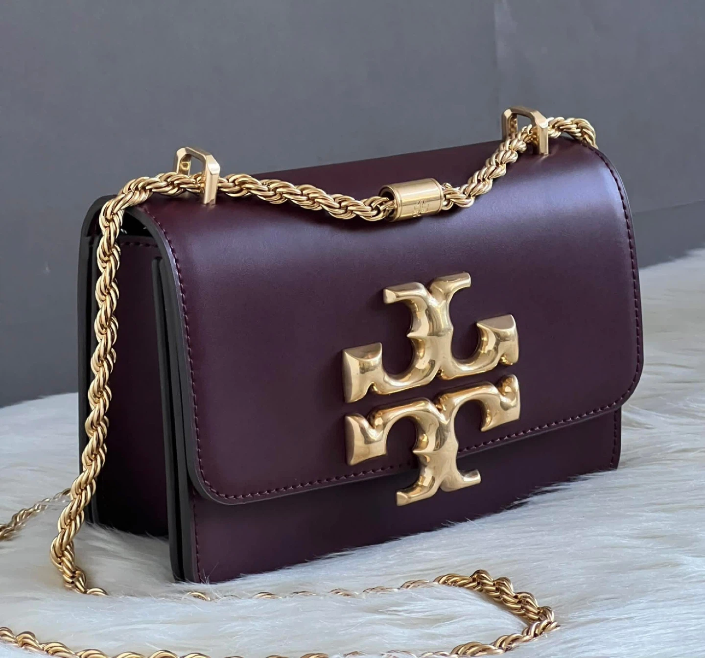 FOR SALE ✨ Tory Burch Eleanor Small Convertible Shoulder Bag - photo 4