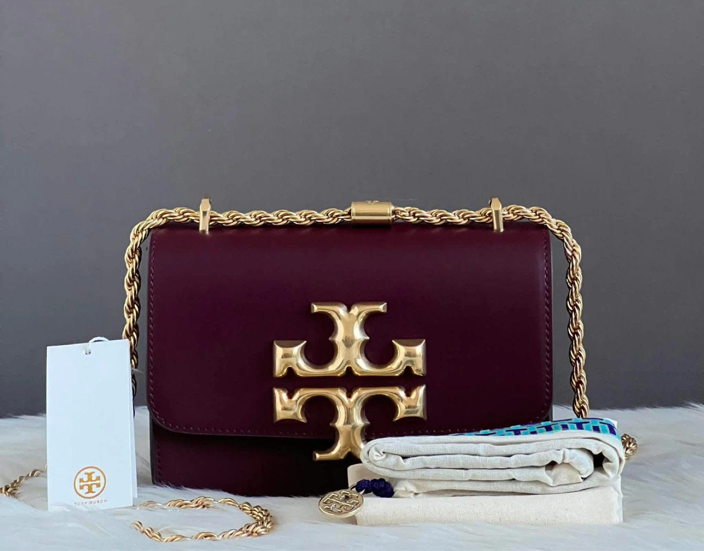FOR SALE ✨ Tory Burch Eleanor Small Convertible Shoulder Bag - photo 2