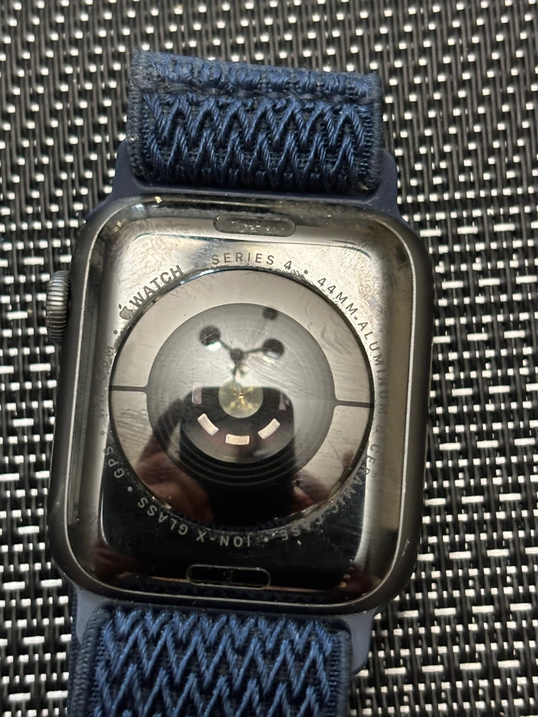Apple Watch Series 4 GPS 44mm Aluminium Case - photo 2