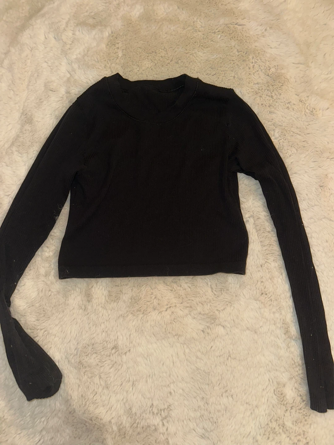 Black Ribbed Cropped Long Sleeve Shirt