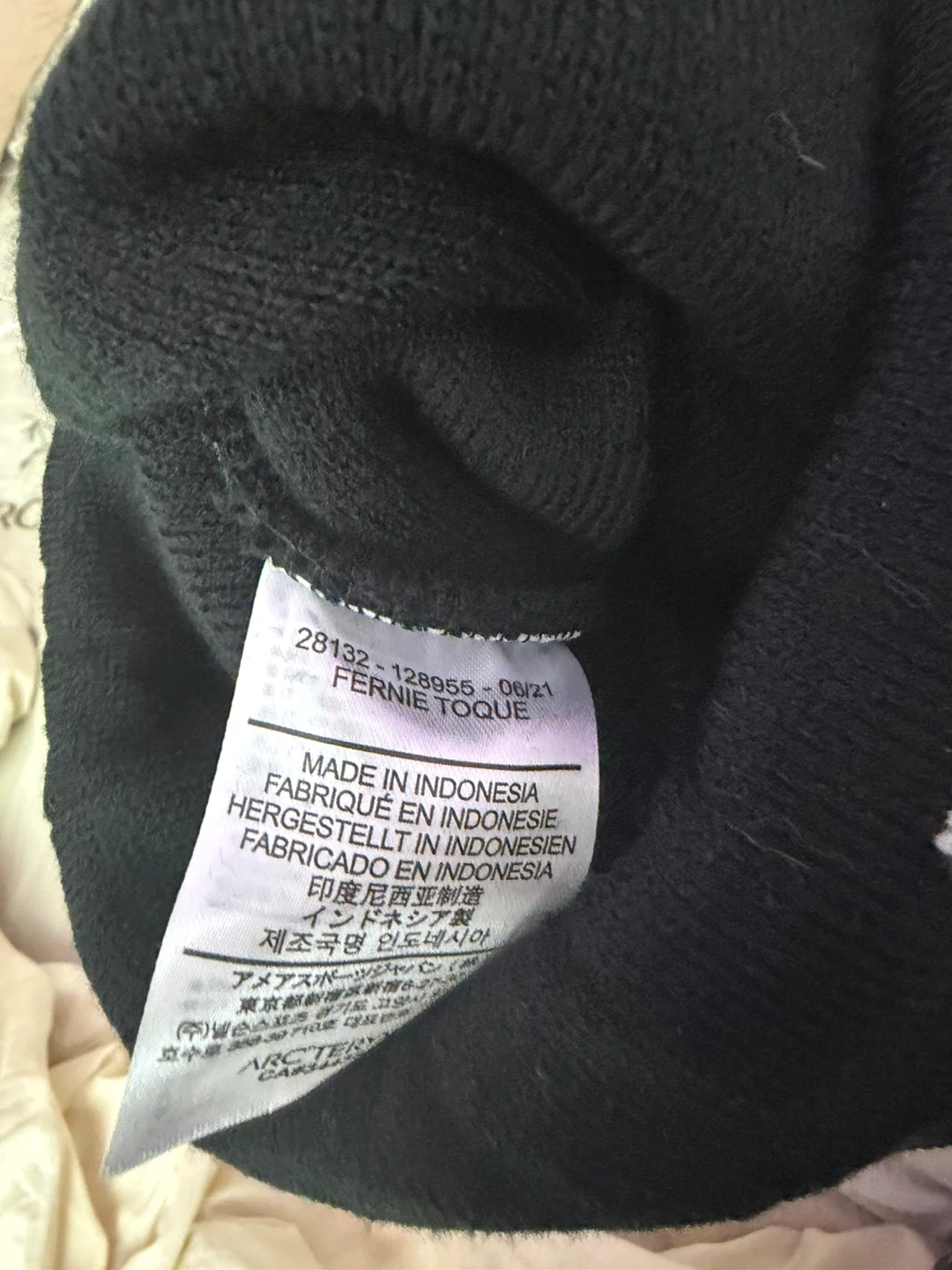 Arc'teryx Black Beanie - photo 4