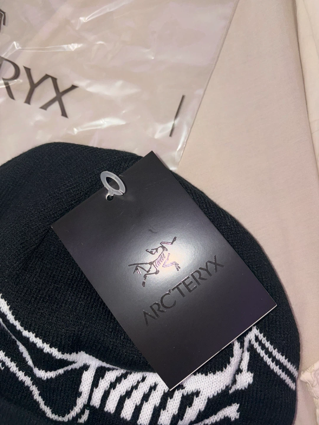 Arc'teryx Black Beanie - photo 2