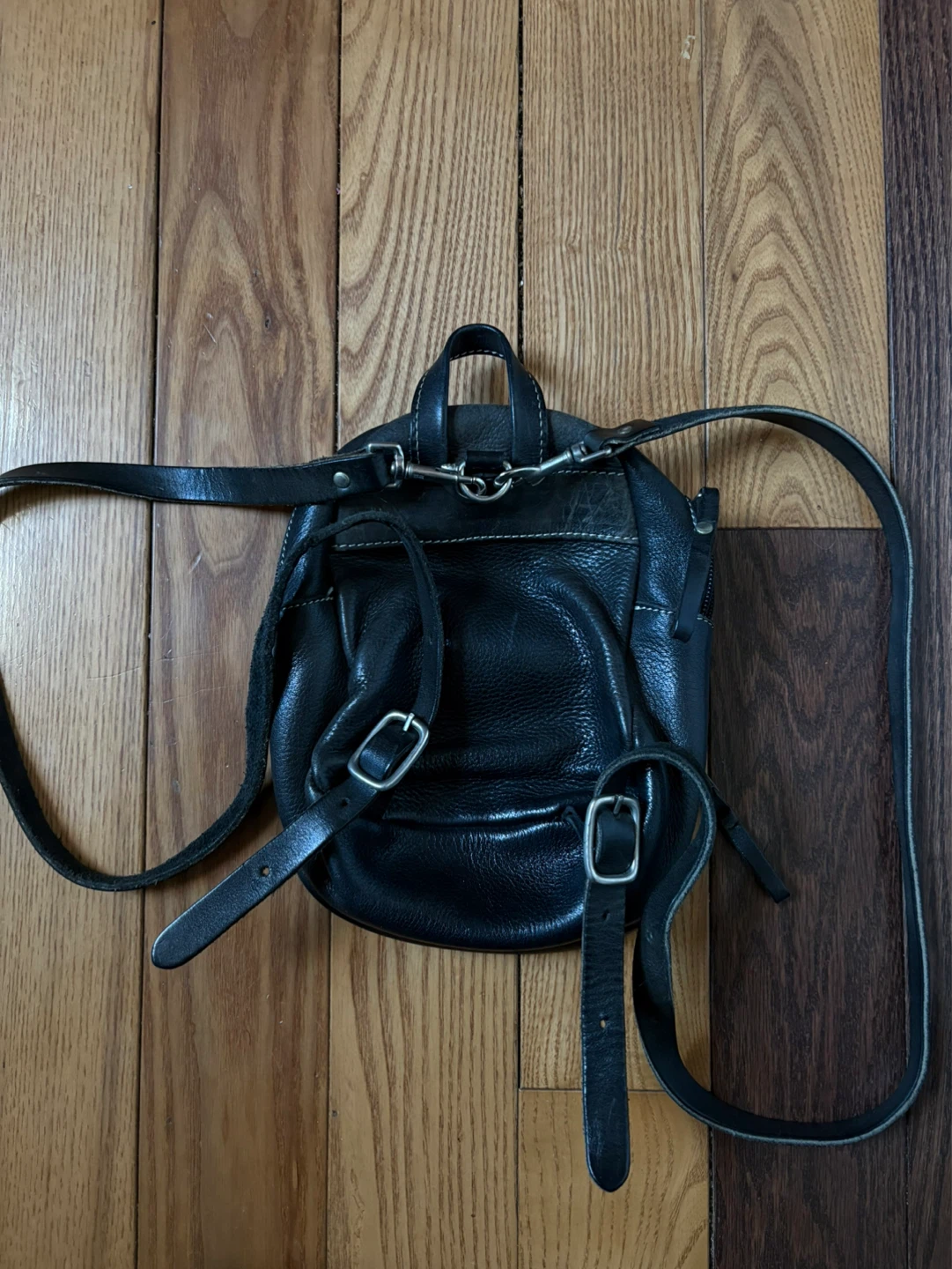 Roots Canada leather mini backpack bag - photo 4