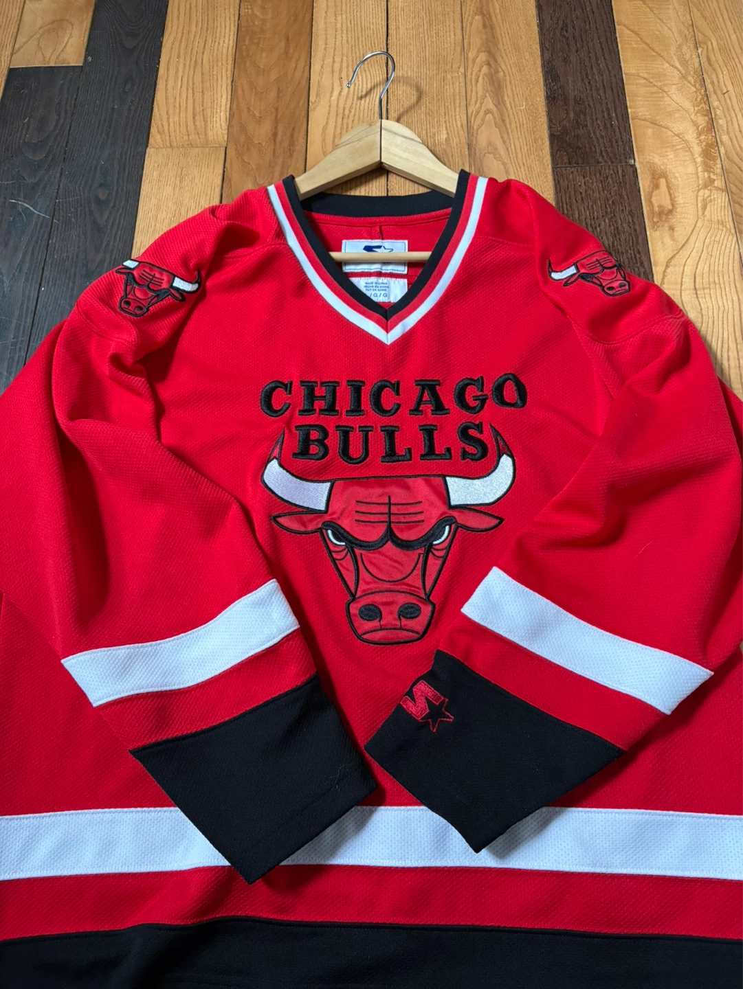 Chicago Bulls starter hockey jersey Michael Jordan bred