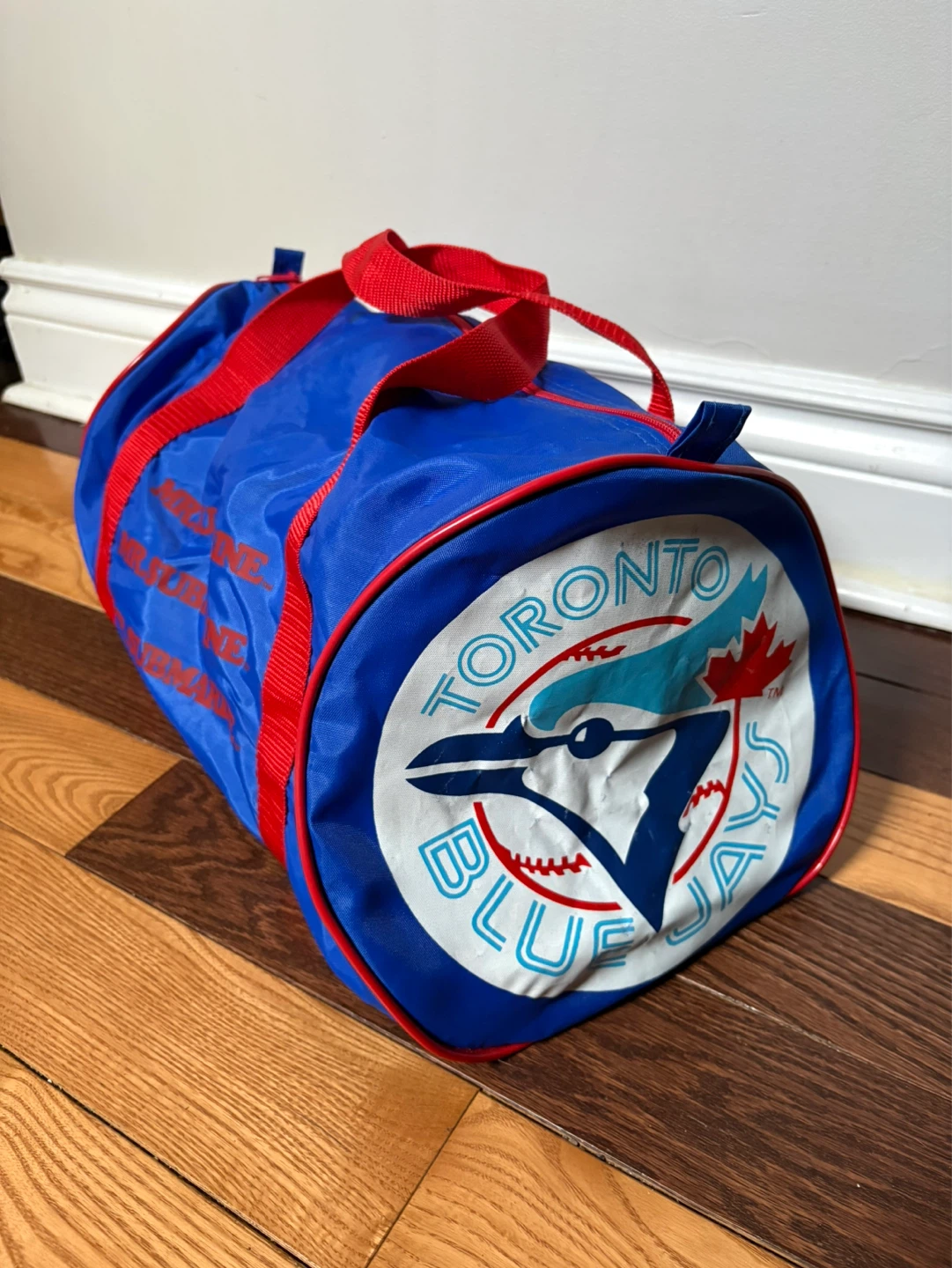 Vintage Toronto Blue Jays promo duffle MLB